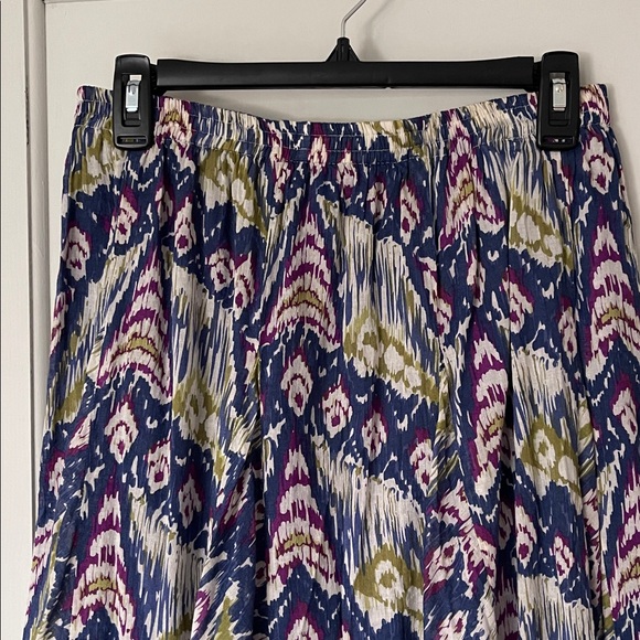 Reba McIntyre lined, flowy,flirty graphic designs,colorful,Maxi Skirt. NWOT - Picture 4 of 9